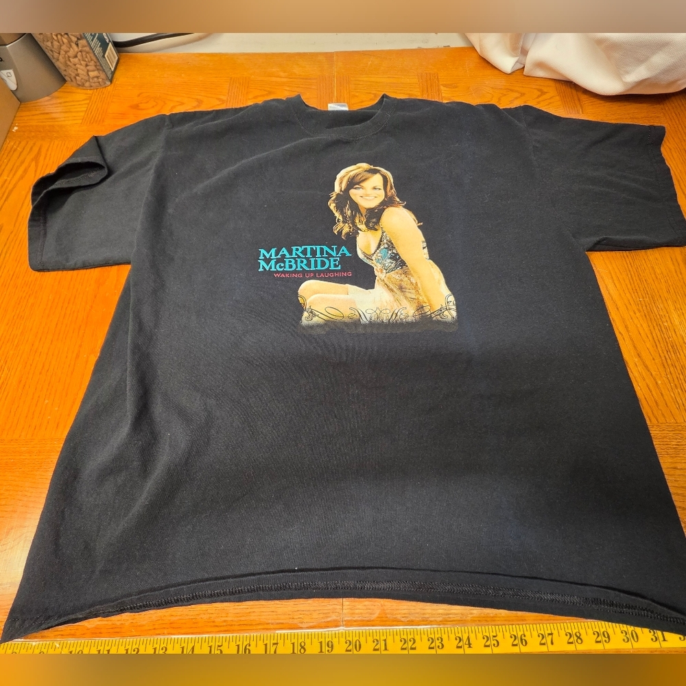 Martina McBride 2007 Concert T-Shirt Waking Up Laughing 2XL